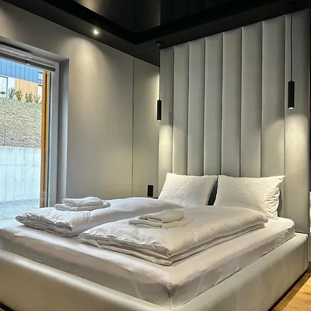 Blue Hill By Hillside Apartment *