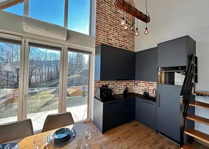 Blue Hill By Hillside