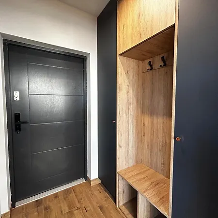 Blue Hill By Hillside