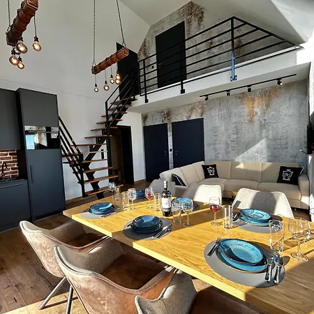 Blue Hill By Hillside