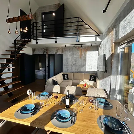 Blue Hill By Hillside