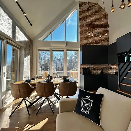 Blue Hill By Hillside 公寓