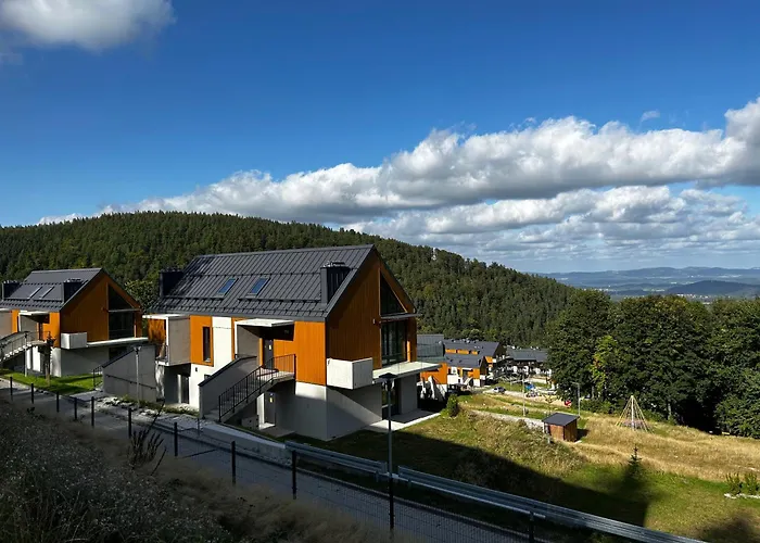 Blue Hill By Hillside קרפאז'